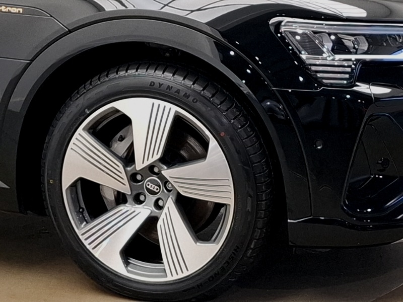 Used Audi e-tron 2022 for sale - 76864443: Photo 9