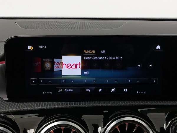 Used Mercedes-Benz CLA 2021 for sale - 76208416: Photo 10