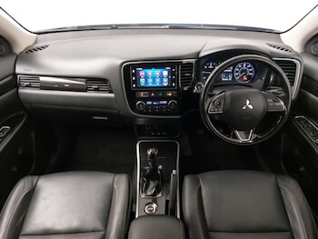Used Mitsubishi Outlander 2018 for sale - 78511411: Photo