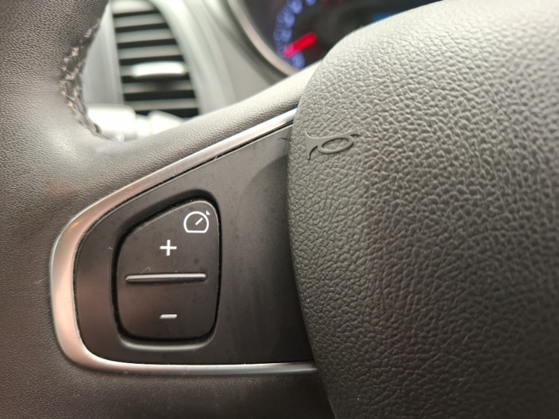 Used Renault Captur 2018 for sale - 76348228: Photo 18