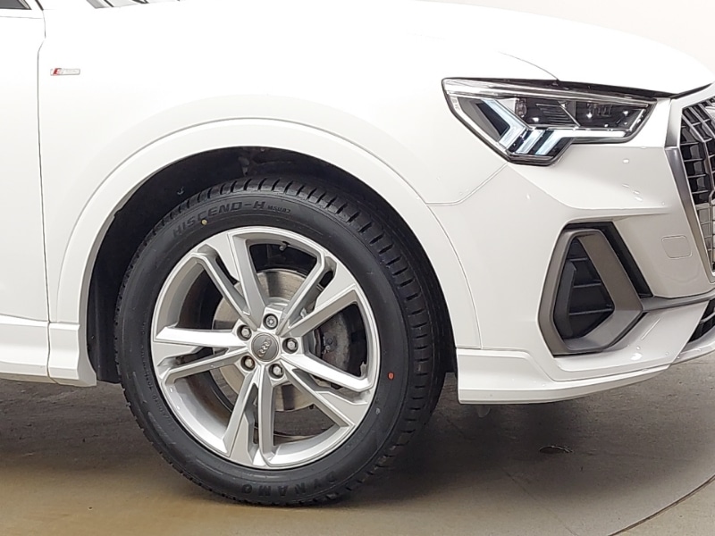 Used Audi Q3 2019 for sale - 76054579: Photo 9