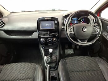 Used Renault Clio 2018 for sale - 78113655: Photo