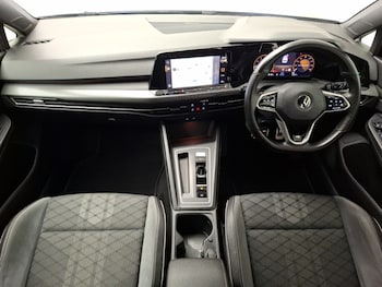 Used Volkswagen Golf 2021 for sale - 77024558: Photo