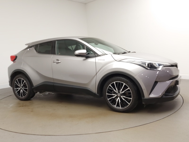 Used Toyota C-HR 2017 for sale - 77141820: Photo 13