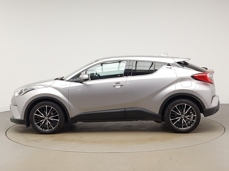 Used Toyota C-HR 2017 for sale - 77141820: Photo 4