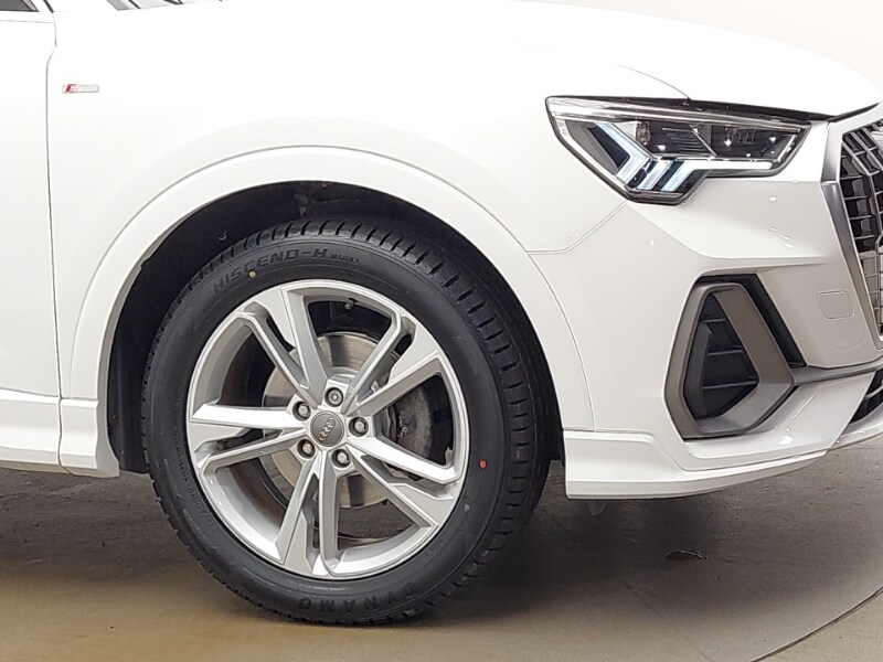 Used Audi Q3 2019 for sale - 76602638: Photo 9