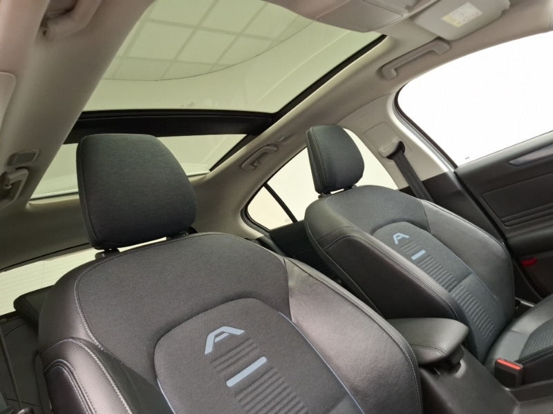 Used Ford Focus 2019 for sale - 76343605: Photo 14