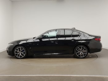 Used BMW 5 Series 2022 for sale - 78523079: Photo