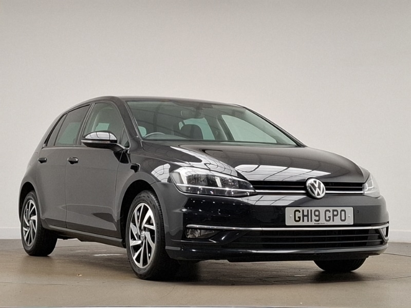 Used Volkswagen Golf 2019 for sale - 76671064: Photo 1