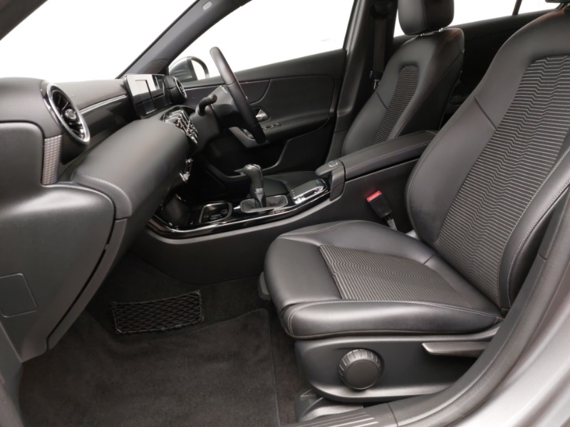 Used Mercedes-Benz A-Class 2019 for sale - 76834554: Photo 5