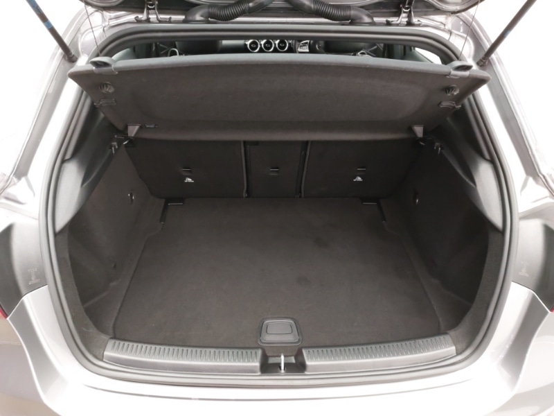 Used Mercedes-Benz A-Class 2019 for sale - 76834554: Photo 8