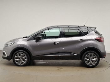 Used Renault Captur 2018 for sale - 77975037: Photo
