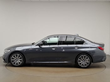 Used BMW 3 Series 2021 for sale - 78669762: Photo