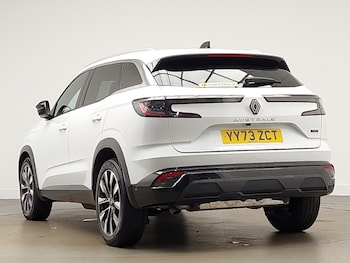 Used Renault Austral 2024 for sale - 76475576: Photo