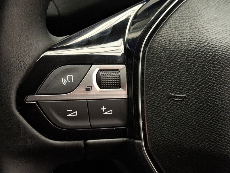 Used Peugeot 3008 2019 for sale - 77150257: Photo 17