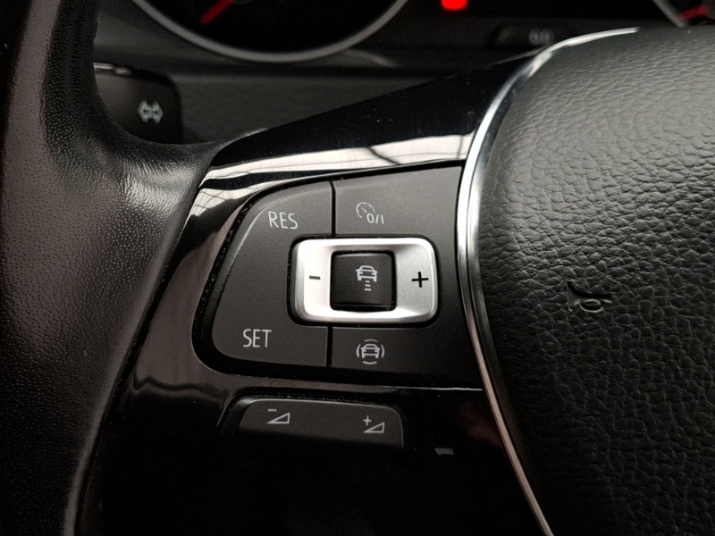 Used Volkswagen Golf 2019 for sale - 76897706: Photo 18