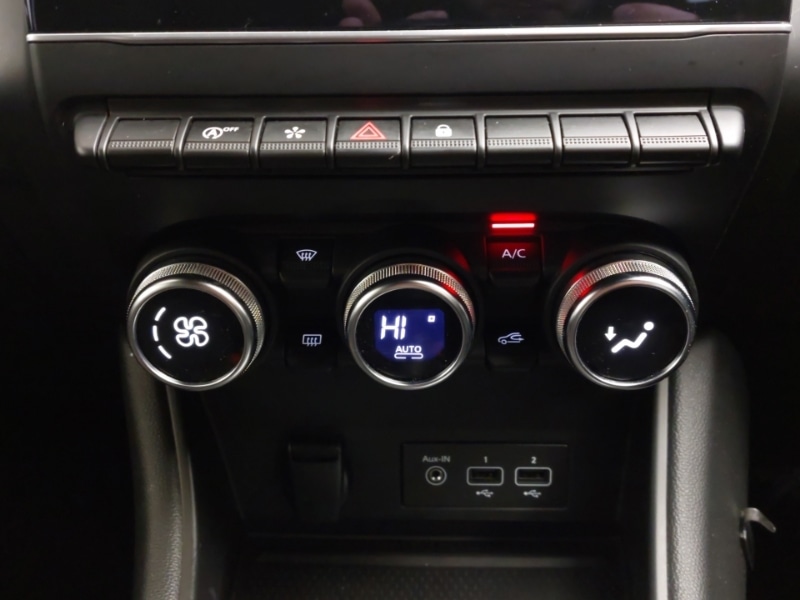 Used Renault Captur 2021 for sale - 77751868: Photo 16