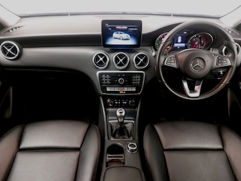 Used Mercedes-Benz A-Class 2017 for sale - 78910321: Photo