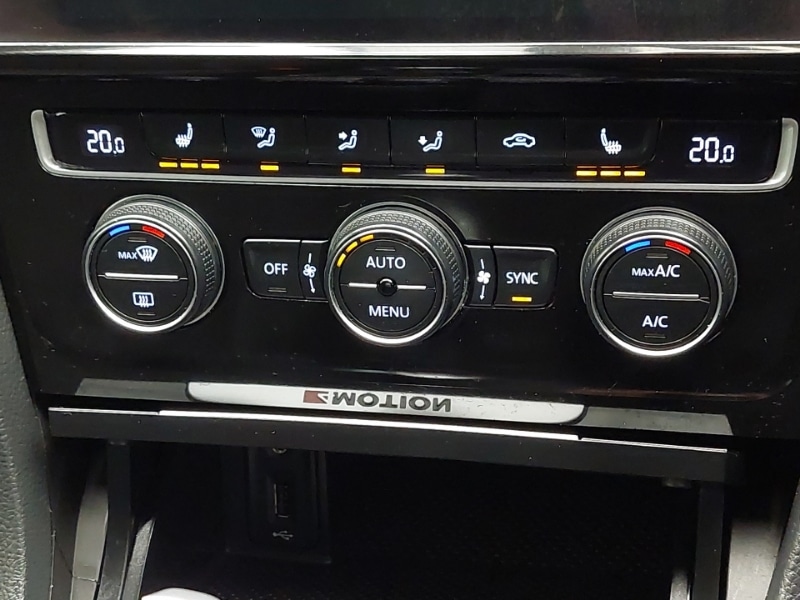 Used Volkswagen Golf 2018 for sale - 78033289: Photo 15