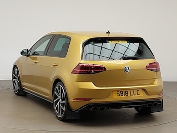 Used Volkswagen Golf 2018 for sale - 78033289: Photo