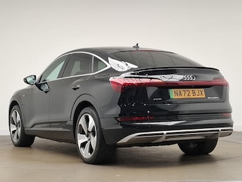 Used Audi e-tron 2022 for sale - 77352936: Photo