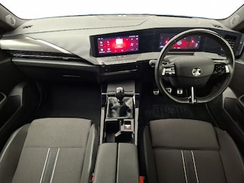 Used Vauxhall Astra 2023 for sale - 79372985: Photo