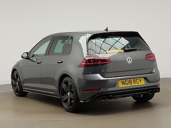 Used Volkswagen Golf 2018 for sale - 78693171: Photo