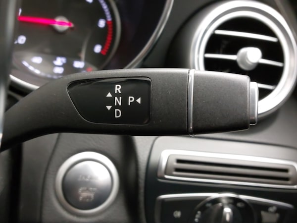 Used Mercedes-Benz C-Class 2018 for sale - 76208053: Photo 16
