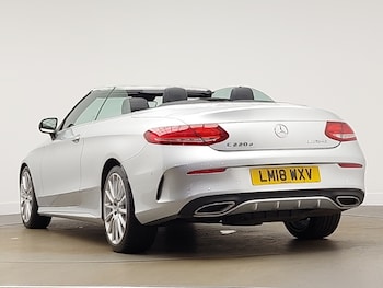 Used Mercedes-Benz C-Class 2018 for sale - 76208053: Photo 3