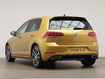 Used Volkswagen Golf 2018 for sale - 76183325: Photo 3