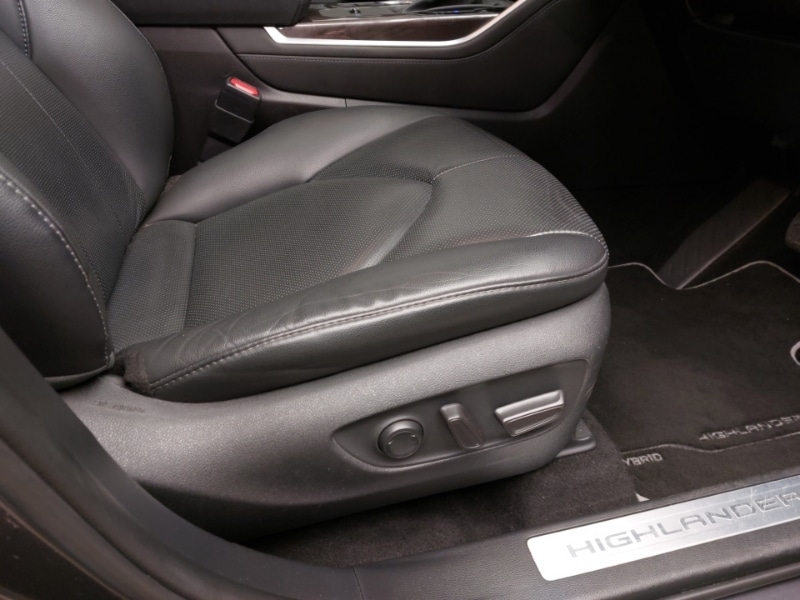 Used Toyota Highlander 2021 for sale - 78033283: Photo 15