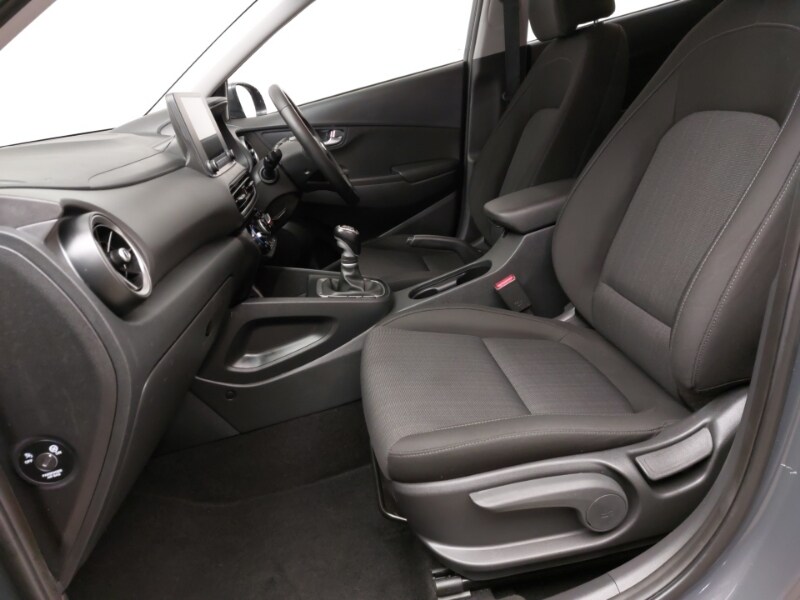 Used Hyundai KONA 2023 for sale - 77964338: Photo 5