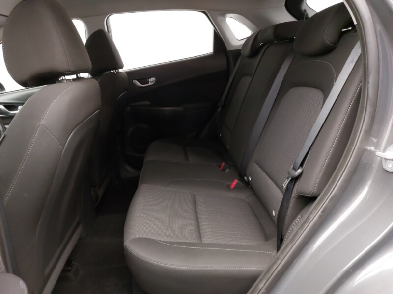 Used Hyundai KONA 2023 for sale - 77964338: Photo 6