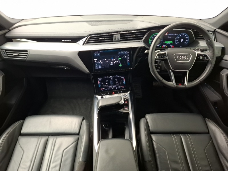 Used Audi e-tron 2022 for sale - 77418724: Photo 2