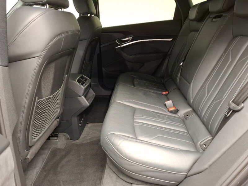 Used Audi e-tron 2022 for sale - 77418724: Photo 6