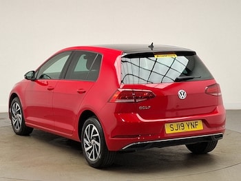 Used Volkswagen Golf 2019 for sale - 79447545: Photo