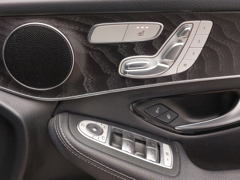 Used Mercedes-Benz GLC 2018 for sale - 77265770: Photo 14