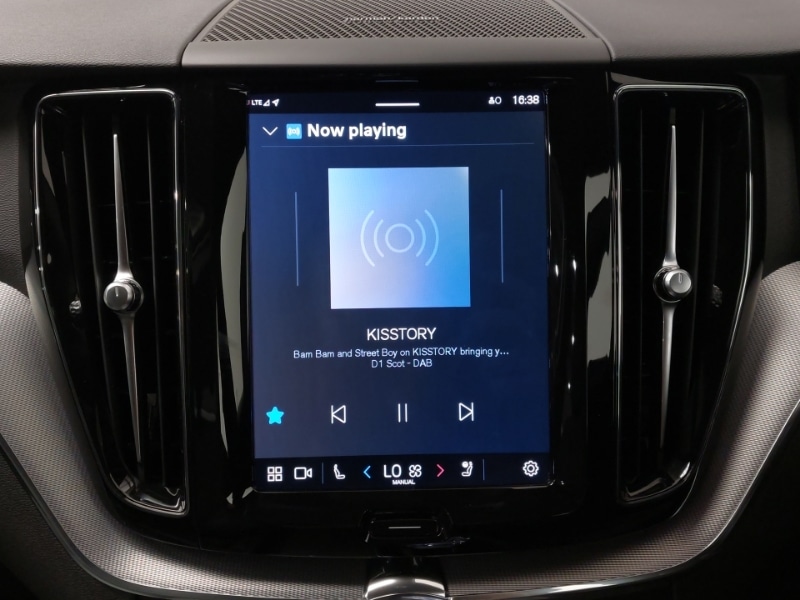 Used Volvo XC60 2022 for sale - 76628977: Photo 10