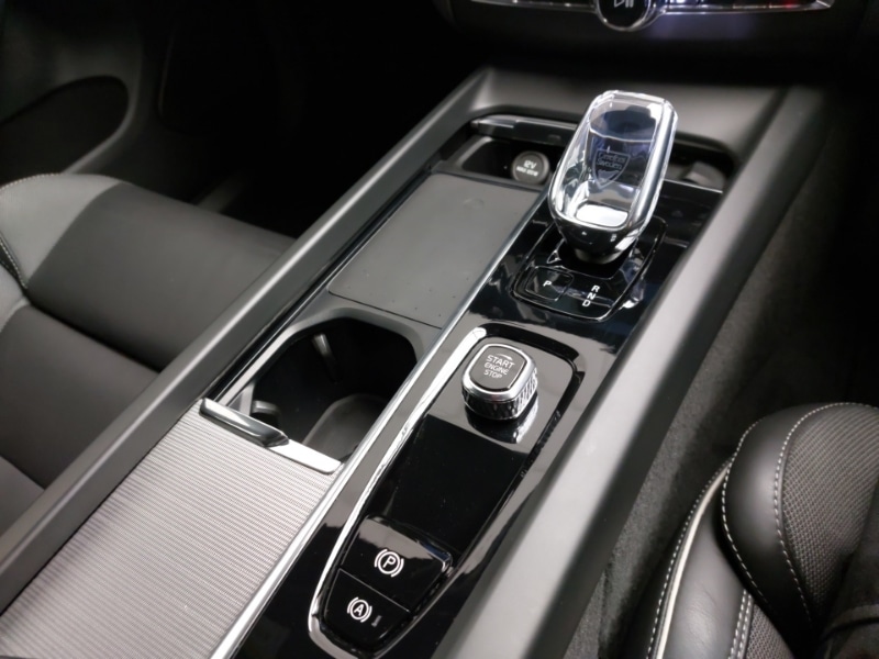 Used Volvo XC60 2022 for sale - 76628977: Photo 16