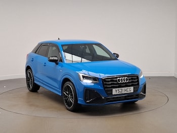 Audi - Q2