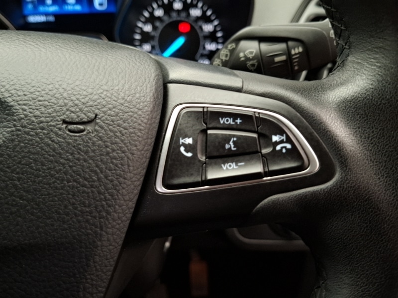Used Ford Kuga 2017 for sale - 76145559: Photo 18