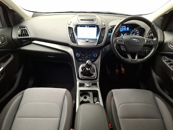 Used Ford Kuga 2017 for sale - 76145559: Photo 2