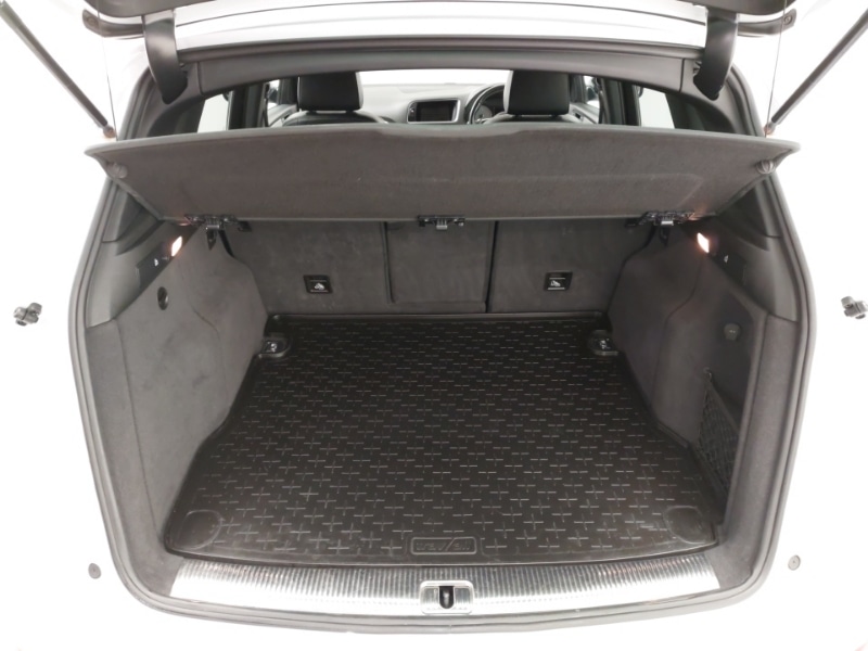 Used Audi Q5 2017 for sale - 76788782: Photo 8