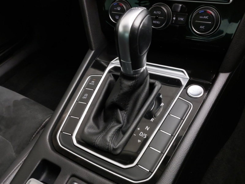 Used Volkswagen Passat 2018 for sale - 76947620: Photo 17