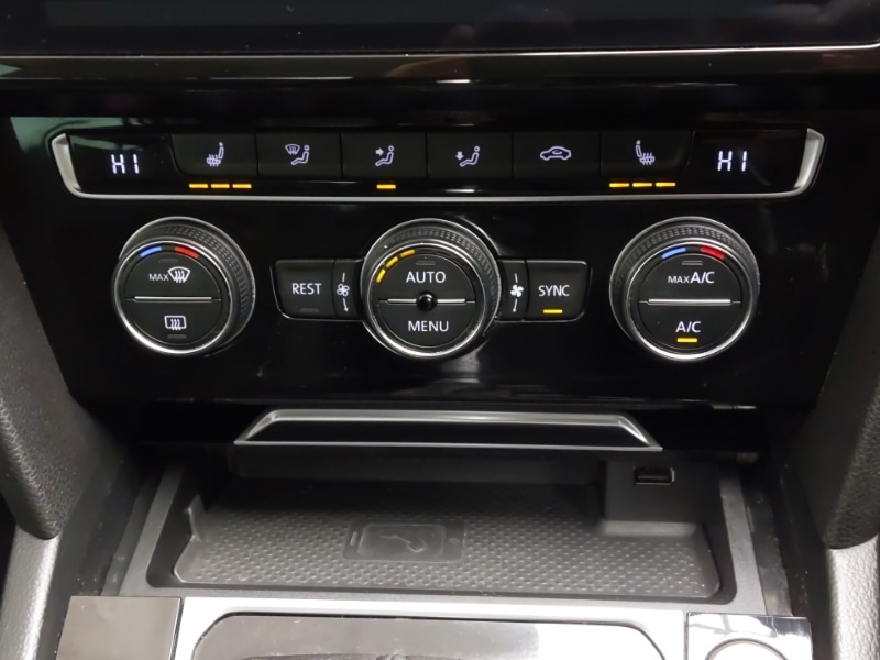 Used Volkswagen Passat 2018 for sale - 76947620: Photo 19