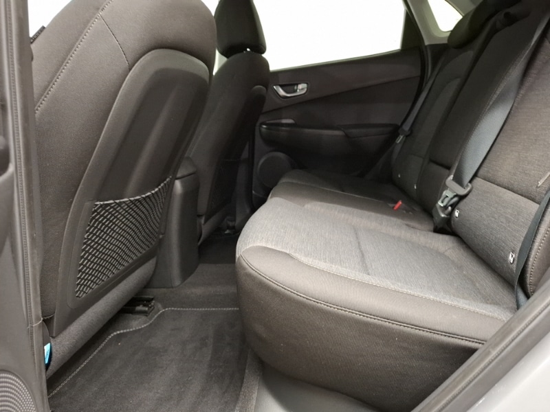 Used Hyundai KONA 2022 for sale - 76166136: Photo 6
