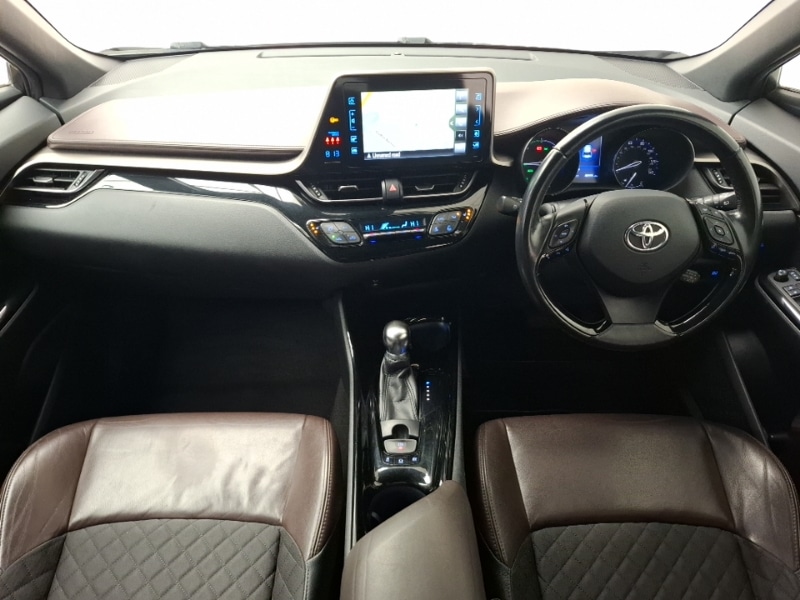 Used Toyota C-HR 2017 for sale - 77352977: Photo 2