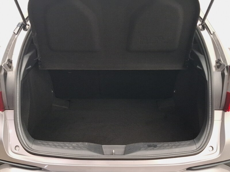 Used Toyota C-HR 2017 for sale - 77352977: Photo 8