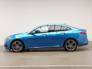 Used BMW 2 Series 2020 for sale - 75910000: Photo
