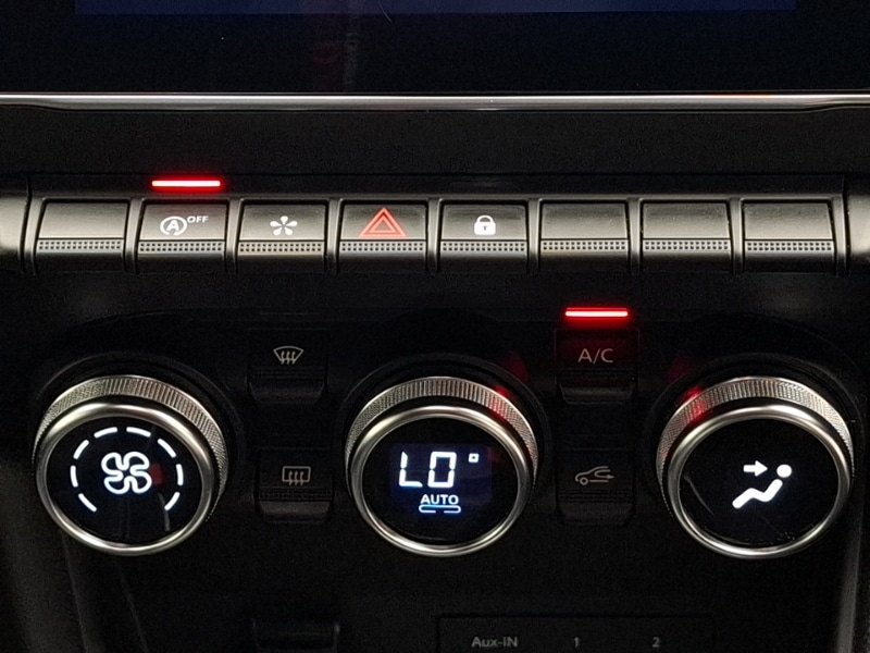 Used Renault Captur 2020 for sale - 76420874: Photo 15